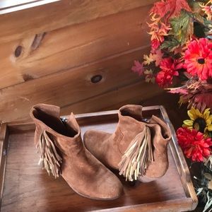 Sam Edelman Shoes - WORN TWICE Gorgeous Size 9 Suede Sam Edelman boots Sam Edelman Shoes - WORN TWICE Gorgeous Size 9 Suede Sam Edelman boots